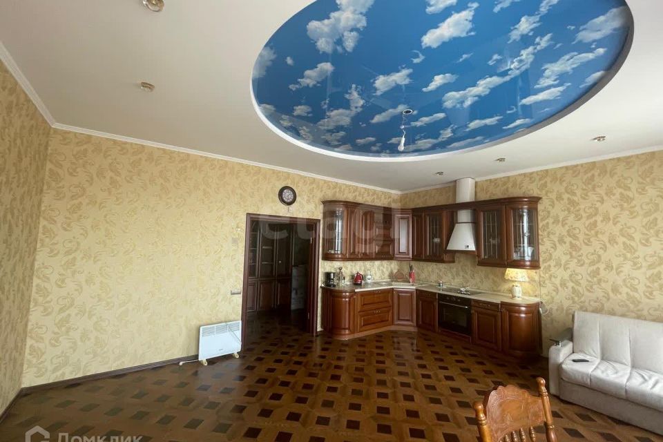 Продаётся 2-комнатная квартира, 83.1 м²