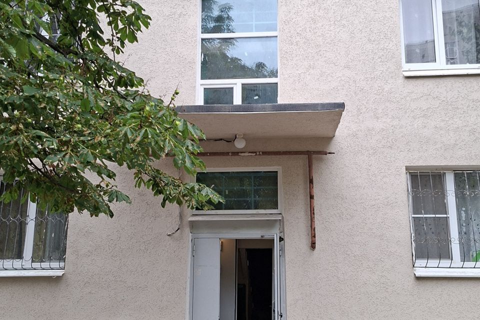 Продаётся 3-комнатная квартира, 56 м²