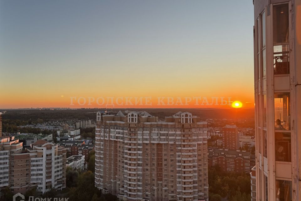 Продаётся 3-комнатная квартира, 83 м²