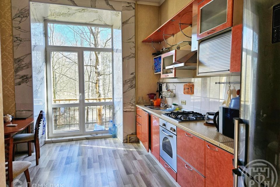 Продаётся 2-комнатная квартира, 79.4 м²