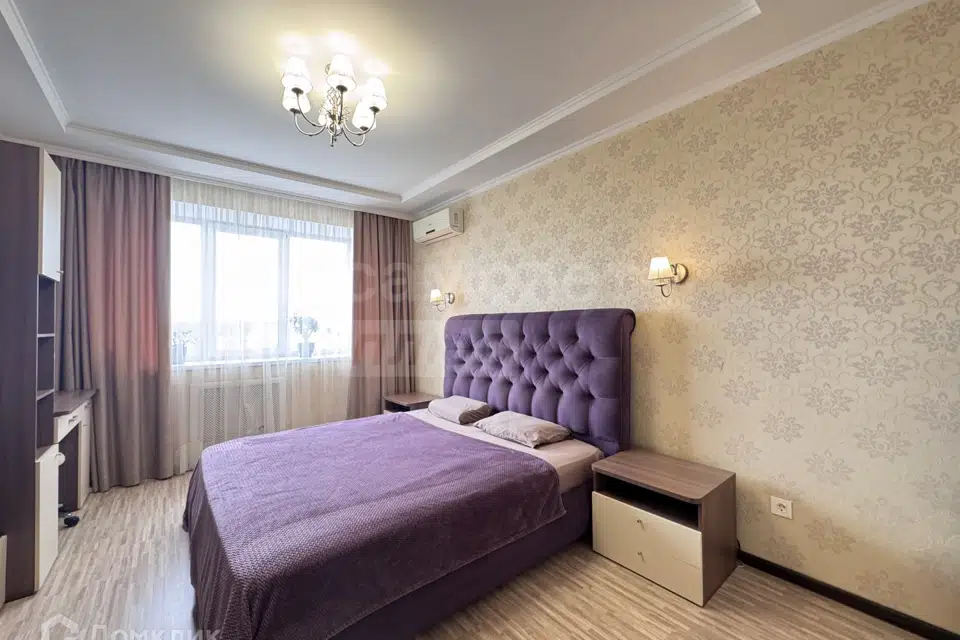 Продаётся 3-комнатная квартира, 102 м²