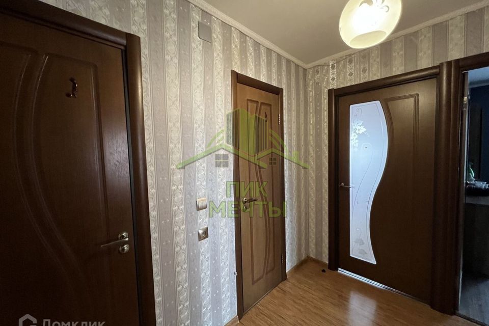 Продаётся 4-комнатная квартира, 72.7 м²