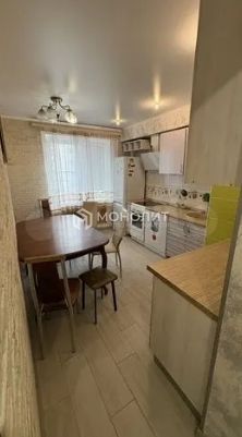 Сдаётся 4-комнатная квартира, 85 м²