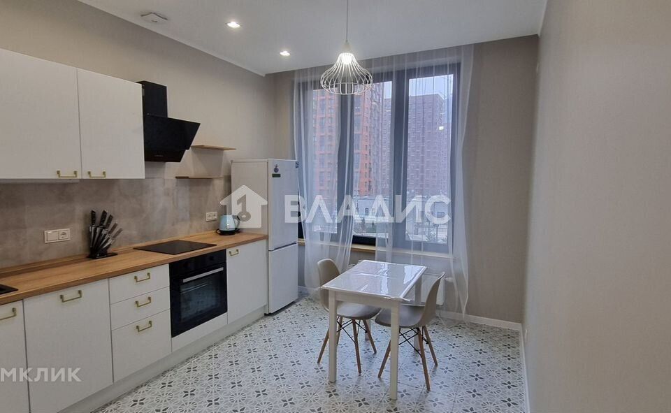 Продаётся 1-комнатная квартира, 39 м²