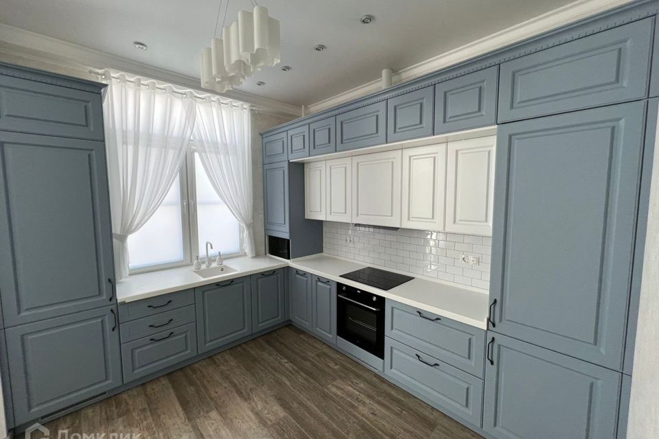 Продаётся 2-комнатная квартира, 65 м²