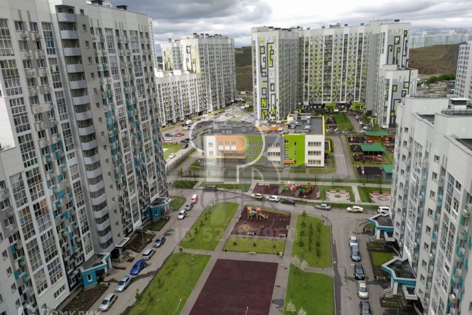 Продаётся 1-комнатная квартира, 37.4 м²