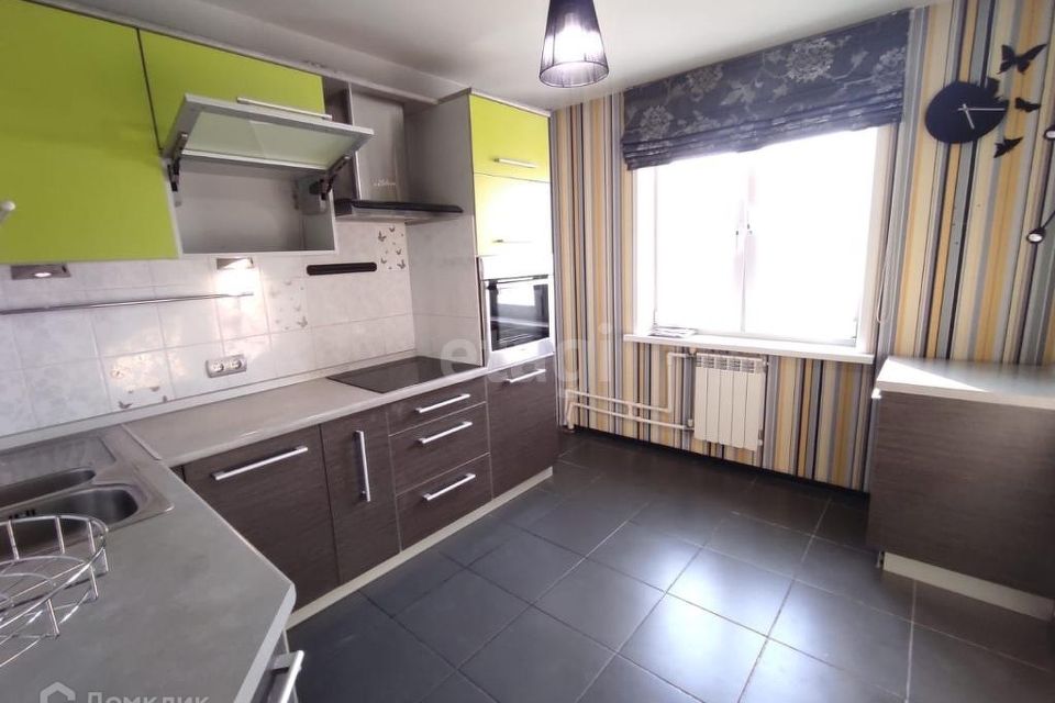 Сдаётся 2-комнатная квартира, 54 м²