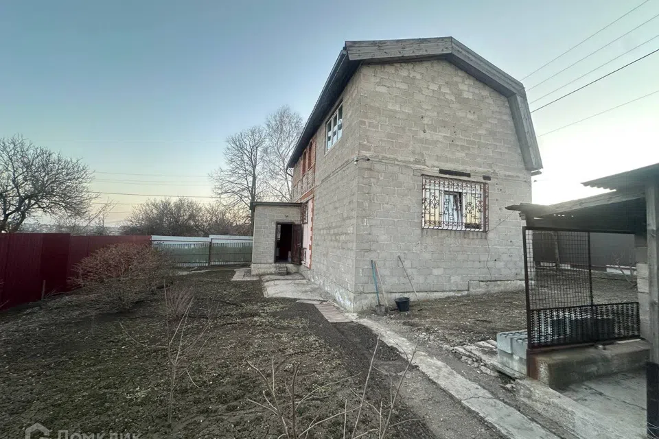 Продаётся 2-этажный дом, 140.7 м²