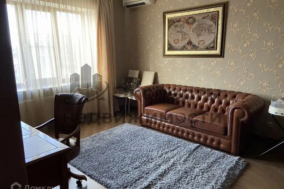 Продаётся 2-этажный дом, 203.5 м²