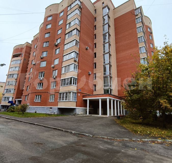 Продаётся 1-комнатная квартира, 47.8 м²