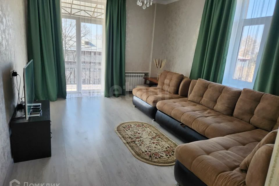 Продаётся 2-комнатная квартира, 54 м²