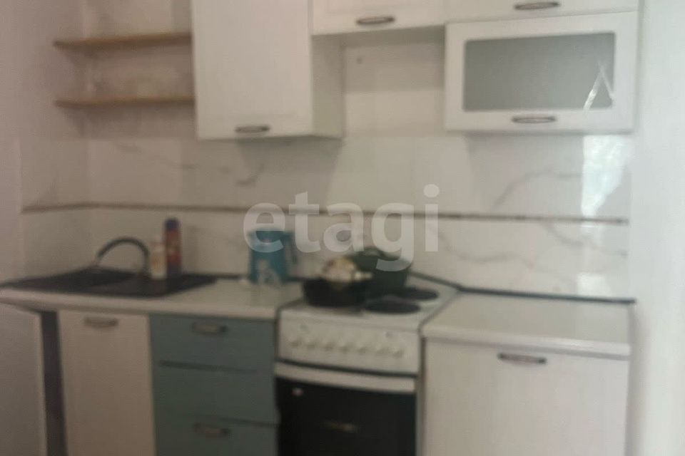 Продаётся 1-комнатная квартира, 35.9 м²