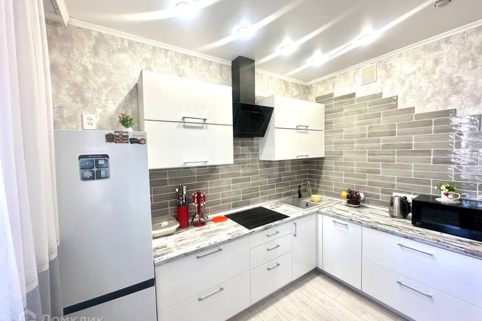 Продаётся 1-комнатная квартира, 38 м²