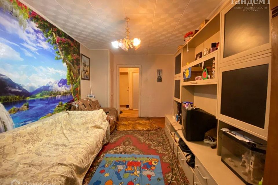 Продаётся 2-комнатная квартира, 40.5 м²
