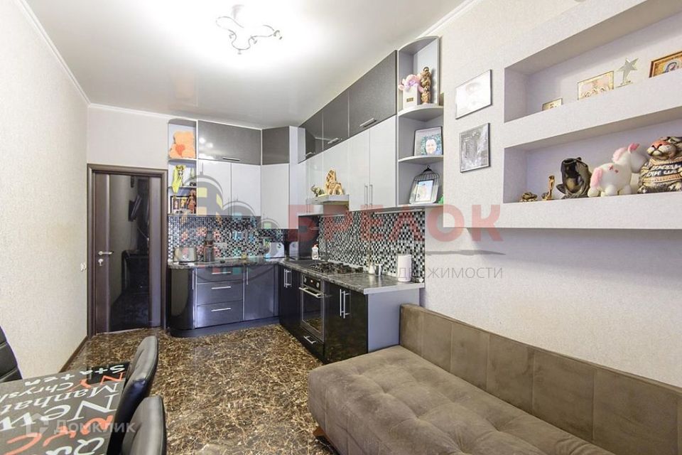 Продаётся 1-комнатная квартира, 32 м²