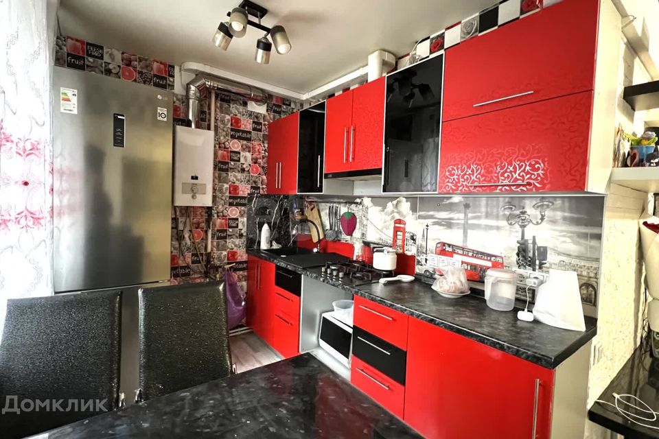Продаётся 2-комнатная квартира, 43.8 м²