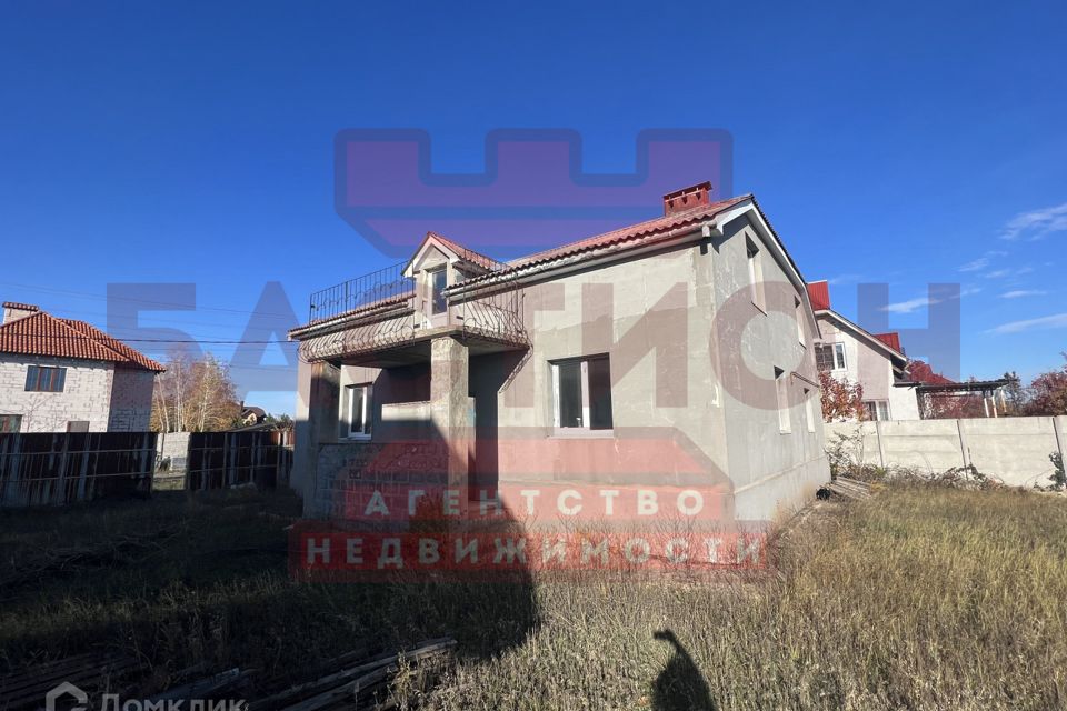 Продаётся 2-этажный дом, 180 м²