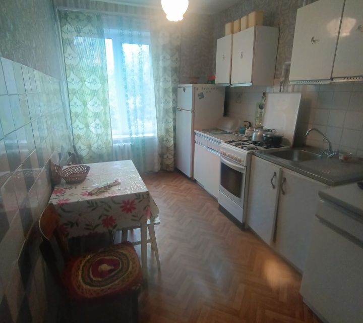 Продаётся 3-комнатная квартира, 60.3 м²