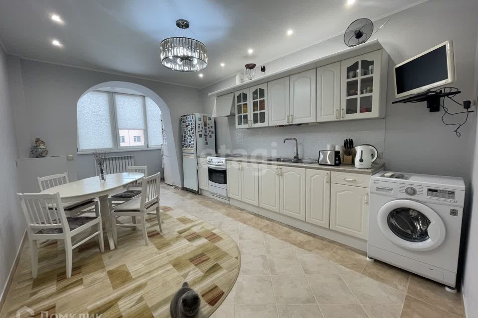 Продаётся 2-комнатная квартира, 73.1 м²
