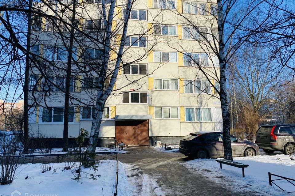 Продаётся 1-комнатная квартира, 32 м²