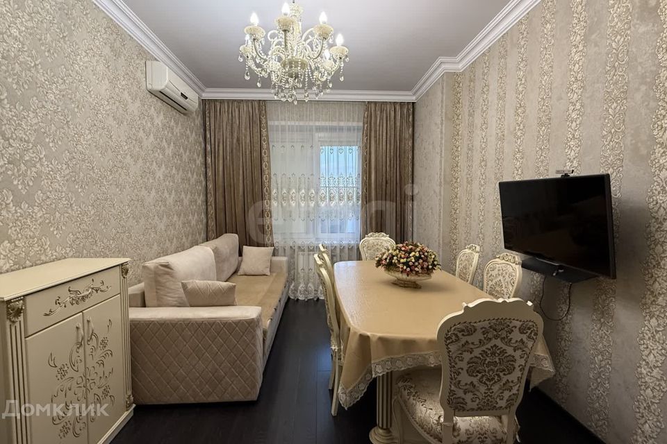 Сдаётся 3-комнатная квартира, 89.9 м²