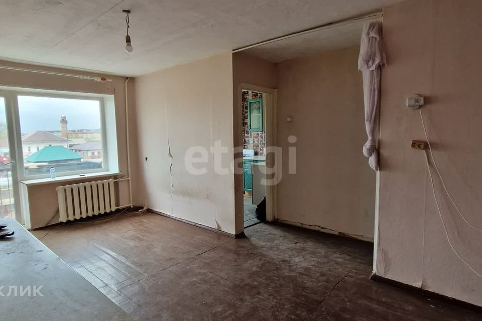 Продаётся 3-комнатная квартира, 56.2 м²