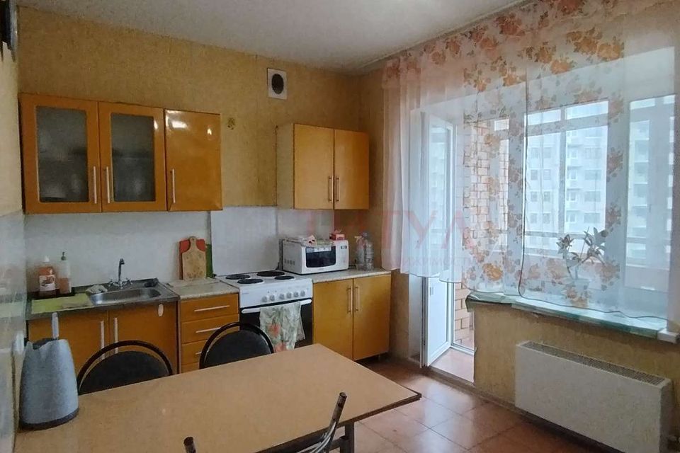 Продаётся 2-комнатная квартира, 71 м²