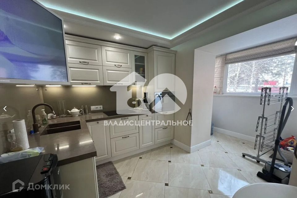 Продаётся 3-комнатная квартира, 70 м²