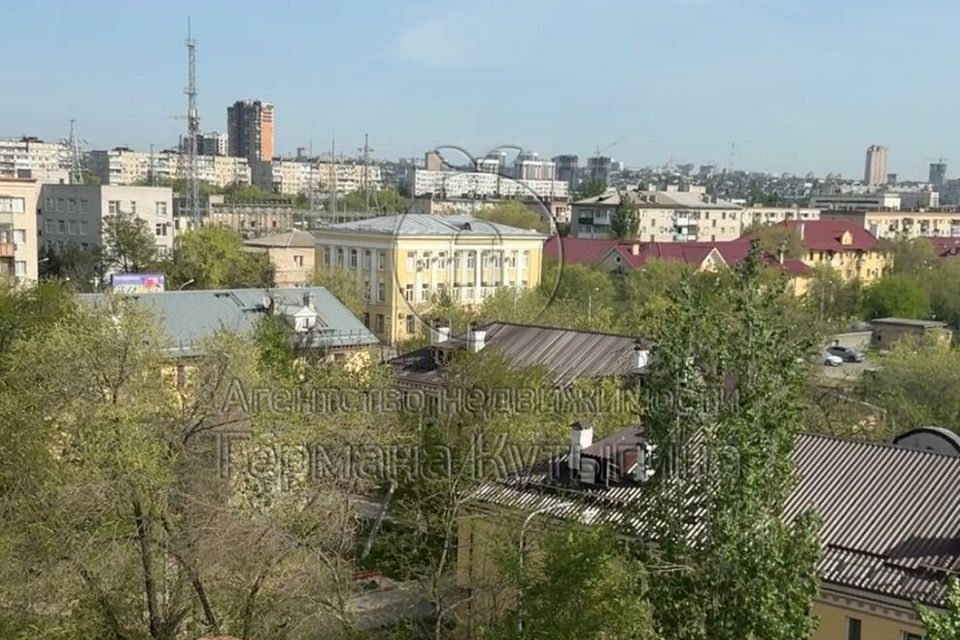 Продаётся 1-комнатная квартира, 37.6 м²