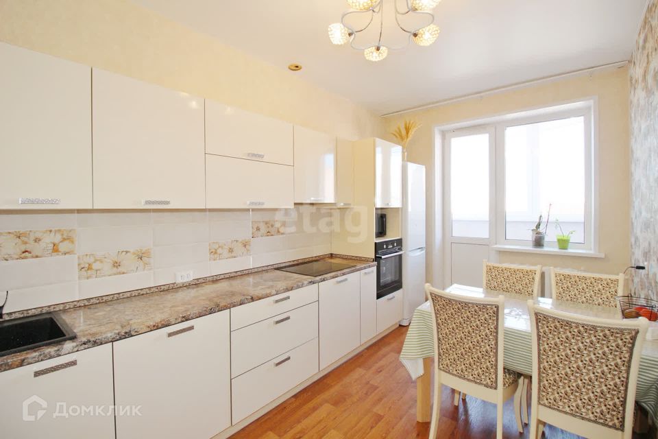 Продаётся 3-комнатная квартира, 74.5 м²