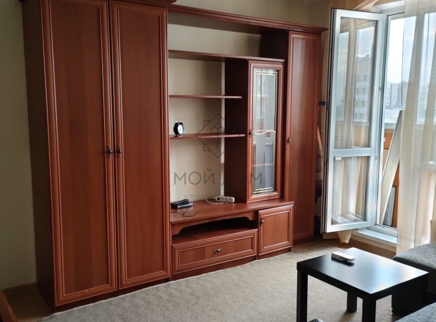 Сдаётся 1-комнатная квартира, 40 м²