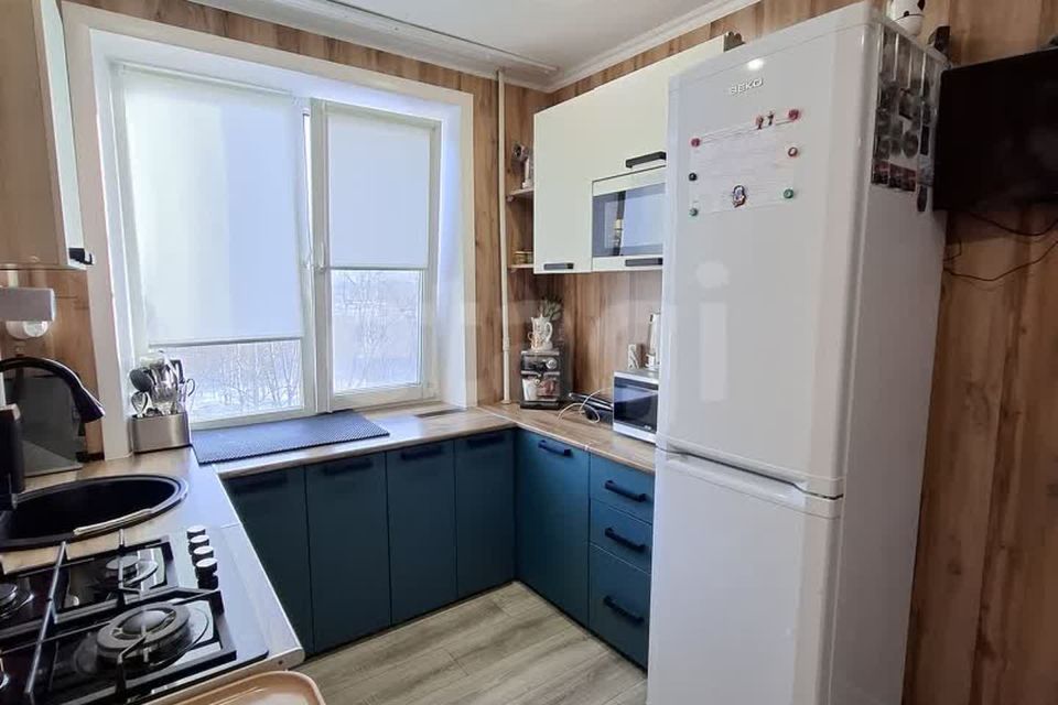 Продаётся 4-комнатная квартира, 61.1 м²