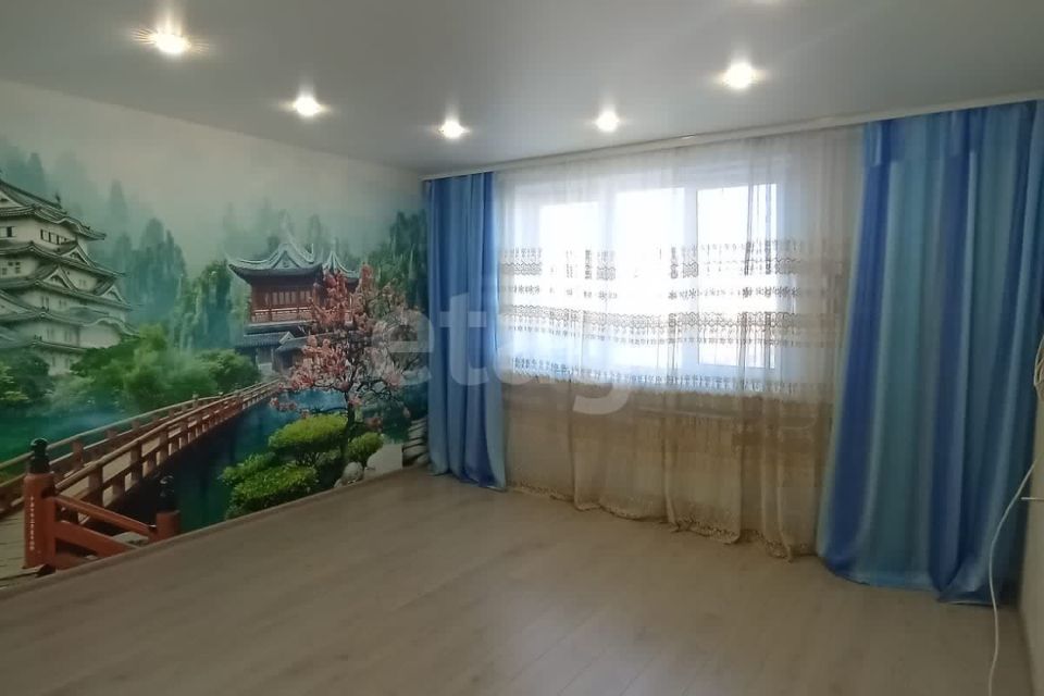 Продаётся 3-комнатная квартира, 58.2 м²