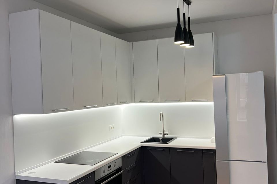 Сдаётся 4-комнатная квартира, 87.42 м²