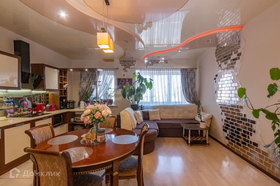 Продаётся 2-комнатная квартира, 78.9 м²