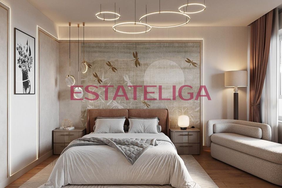 Продаётся 4-комнатная квартира, 227 м²