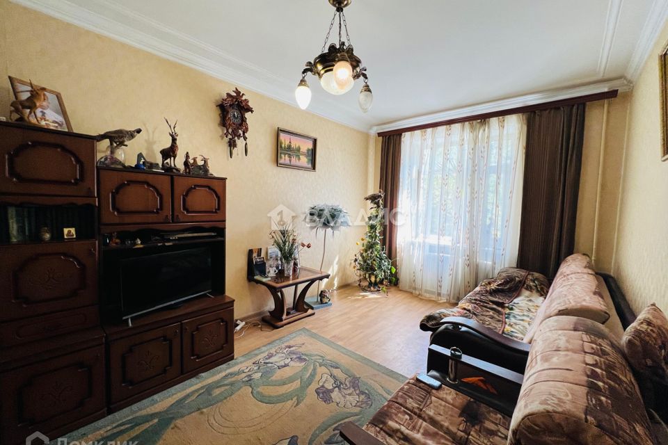 Продаётся 2-комнатная квартира, 59.3 м²