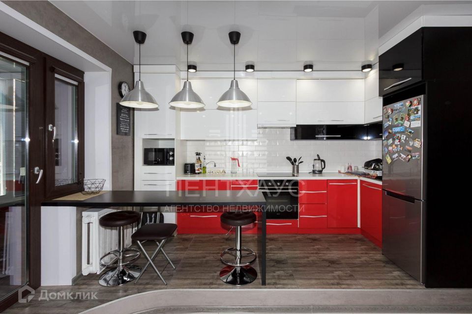 Продаётся 1-комнатная квартира, 42.1 м²