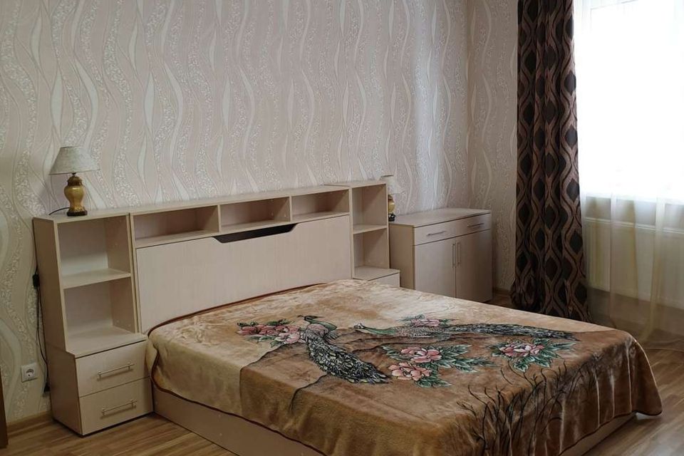 Сдаётся 1-комнатная квартира, 52 м²