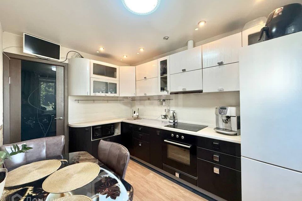 Продаётся 3-комнатная квартира, 67.1 м²