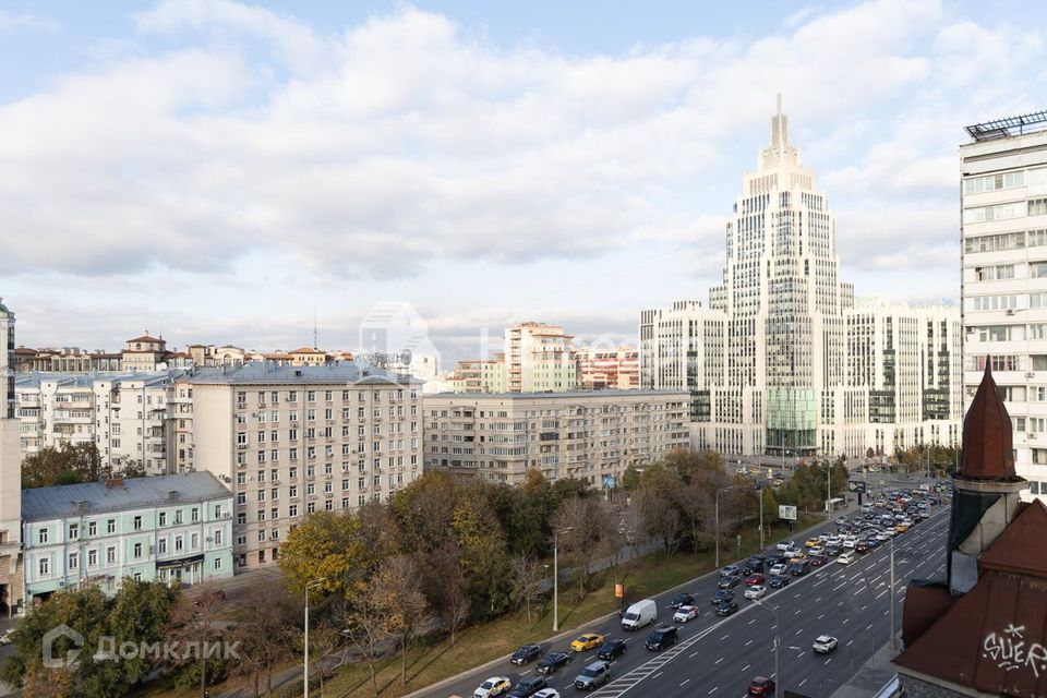 Продаётся 2-комнатная квартира, 58 м²