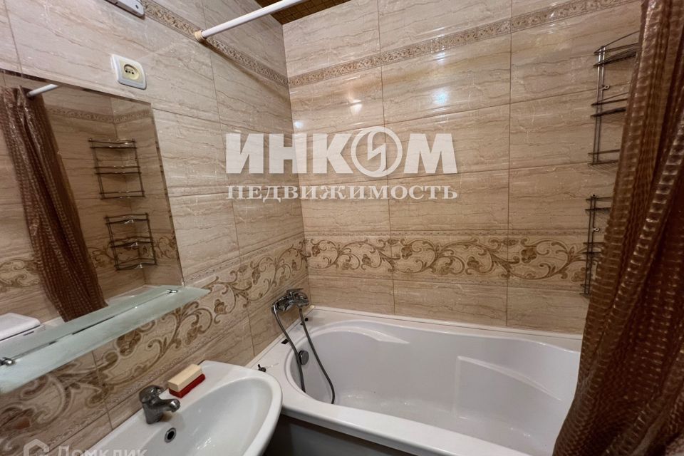 Продаётся 1-комнатная квартира, 35.8 м²