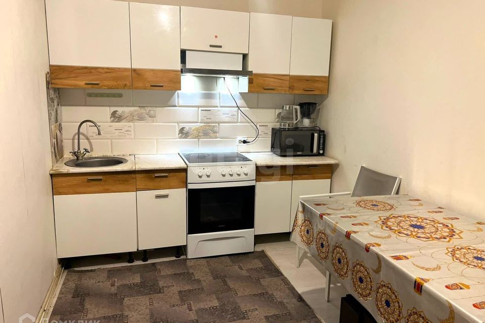 Продаётся 1-комнатная квартира, 44.7 м²