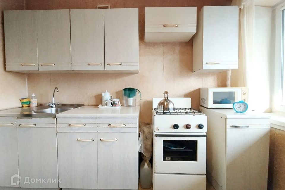 Продаётся 1-комнатная квартира, 39.8 м²
