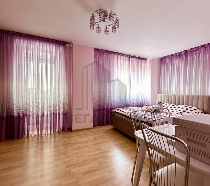 Сдаётся 1-комнатная квартира, 50 м²