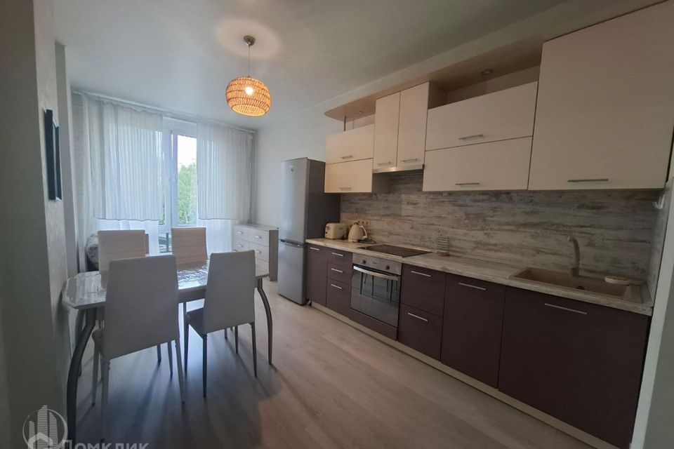Сдаётся 2-комнатная квартира, 66 м²