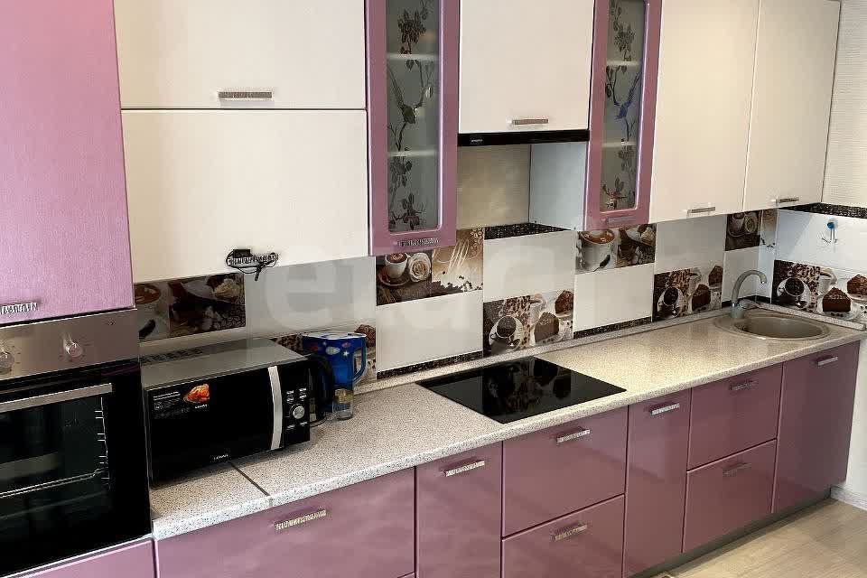 Продаётся 1-комнатная квартира, 42.4 м²