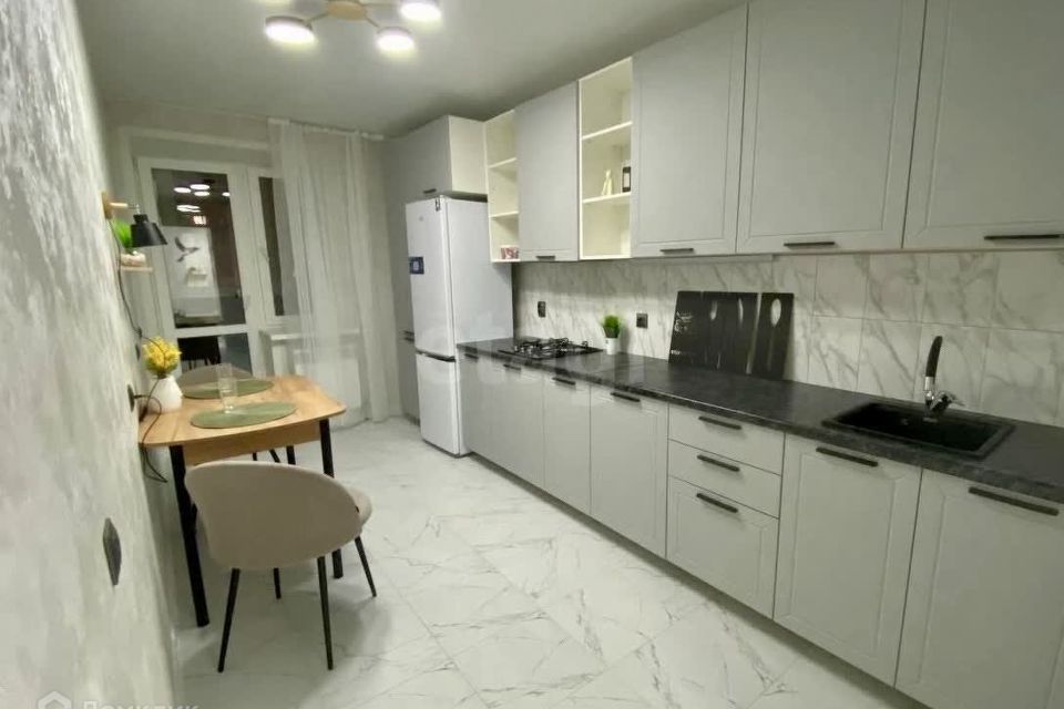 Продаётся 2-комнатная квартира, 58 м²