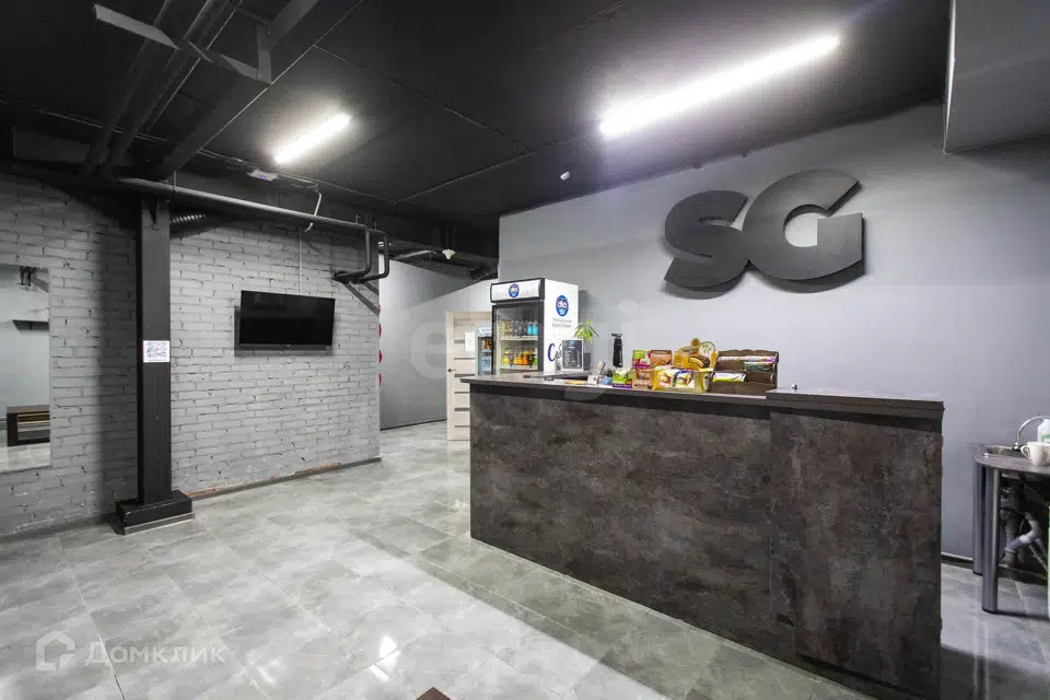Сдаётся помещение своб. назначения, 400 м²