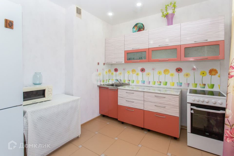 Продаётся 1-комнатная квартира, 51 м²